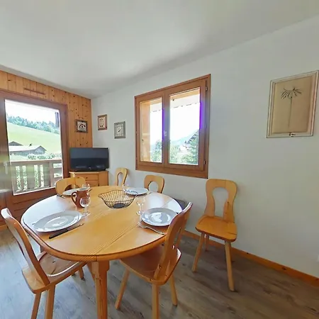 Apartment Appt 2 Pieces, 6 Pers, Proche Pistes, Parking, Animaux Admis - Fr-1-241-16